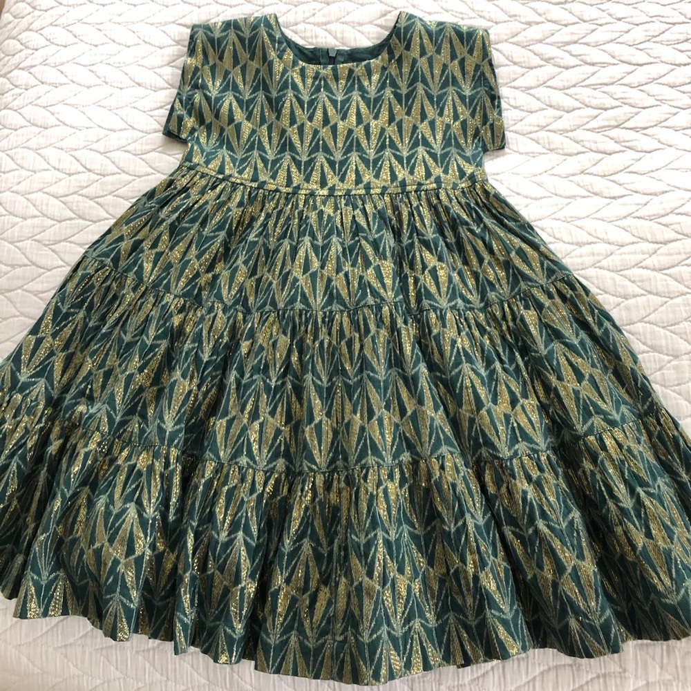 Girls dress